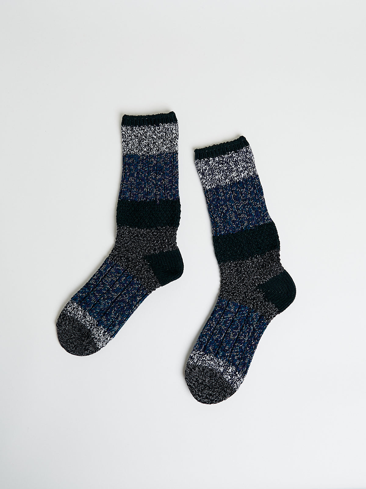 56 Yarns Grandrelle Kogin Socks in Navy