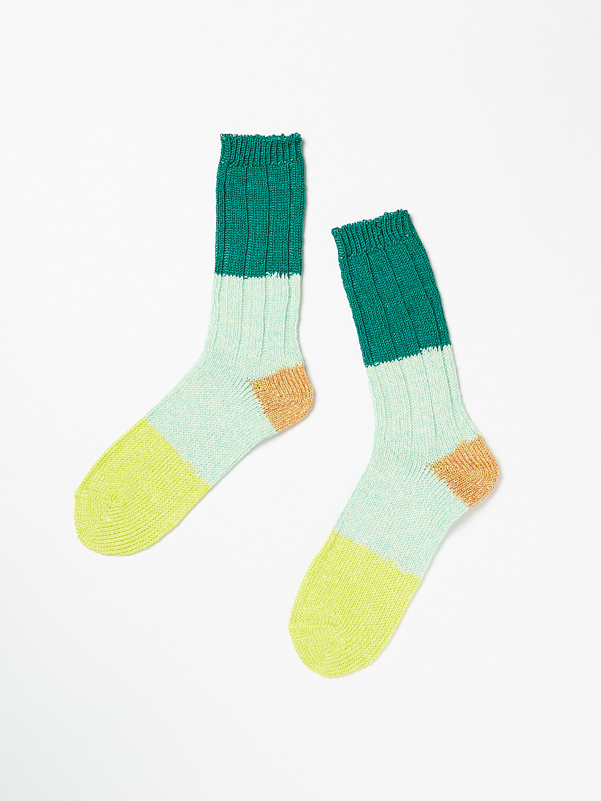 56 Yarns Linen Grandrelle Socks in Green